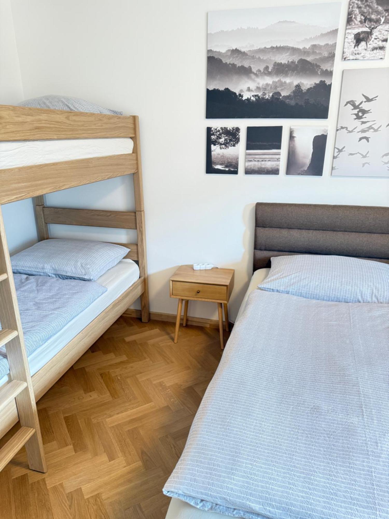 Familyvilla, New 4 Luxury Big Apartments, Parking Prague Ngoại thất bức ảnh