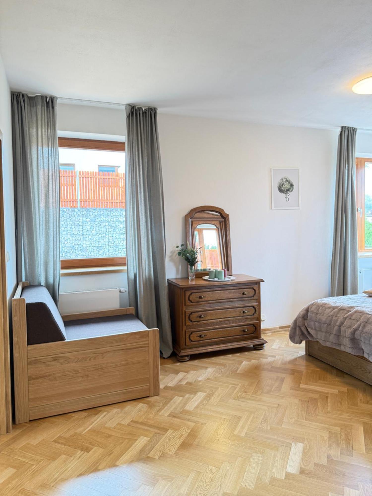 Familyvilla, New 4 Luxury Big Apartments, Parking Prague Ngoại thất bức ảnh