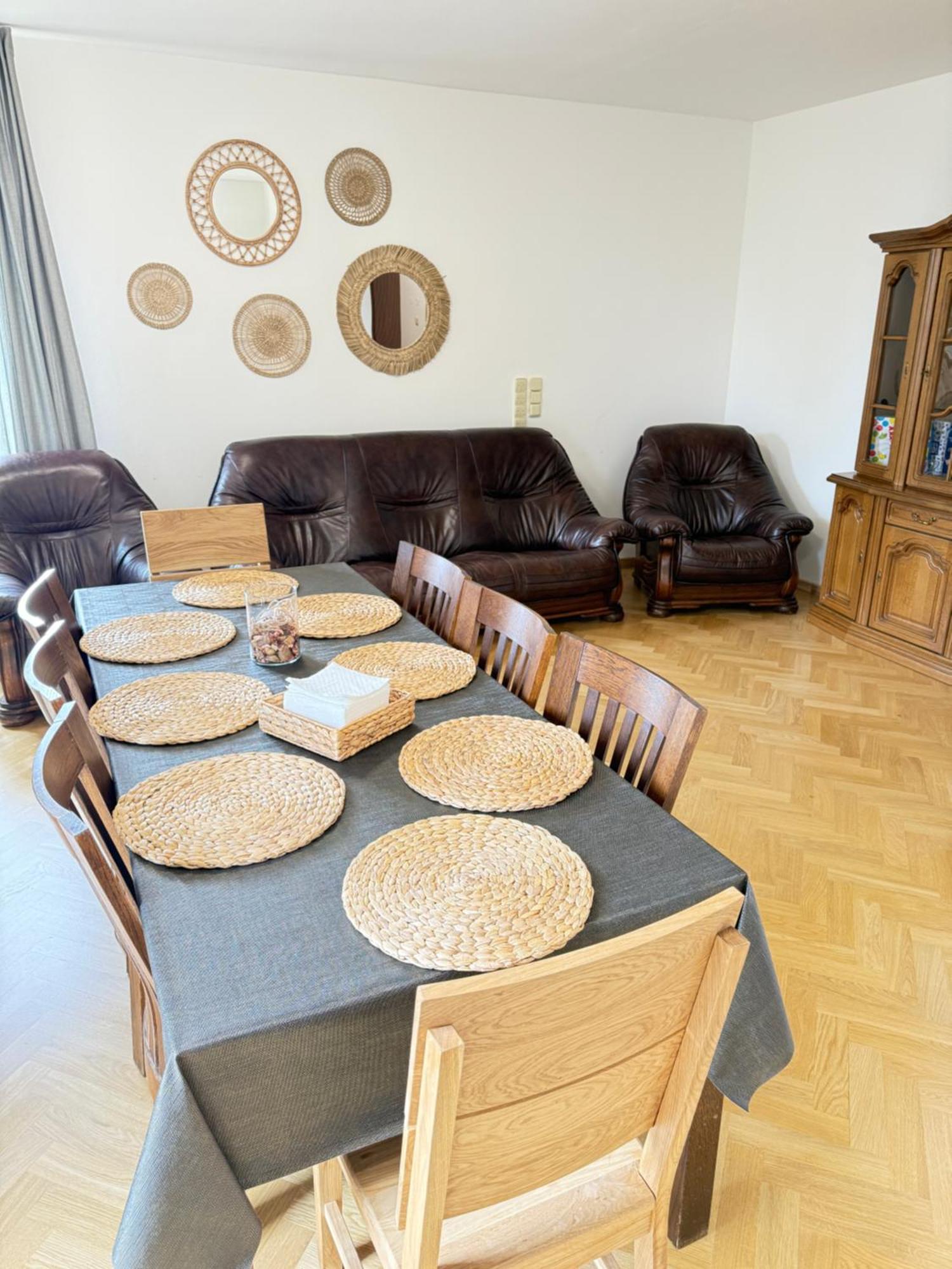 Familyvilla, New 4 Luxury Big Apartments, Parking Prague Ngoại thất bức ảnh