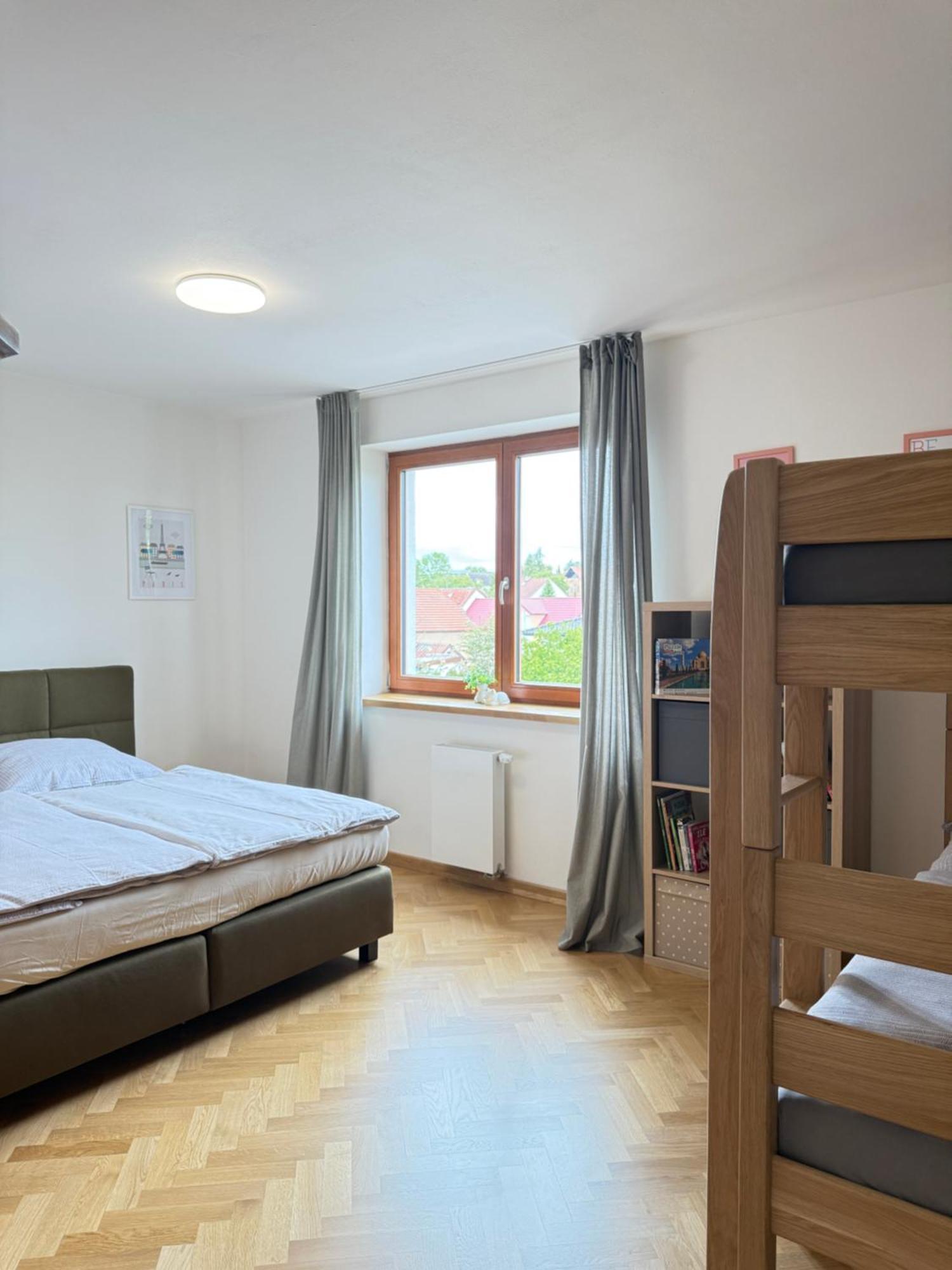 Familyvilla, New 4 Luxury Big Apartments, Parking Prague Ngoại thất bức ảnh