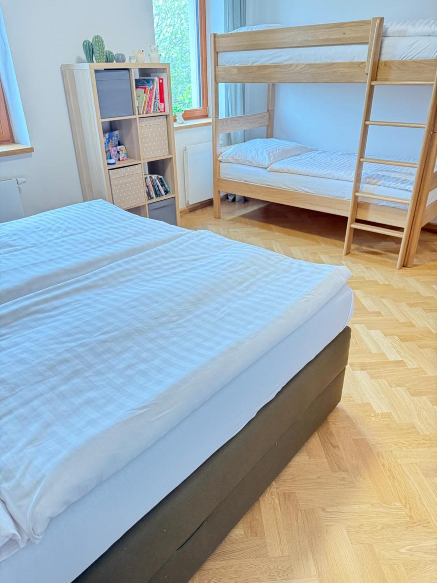 Familyvilla, New 4 Luxury Big Apartments, Parking Prague Ngoại thất bức ảnh