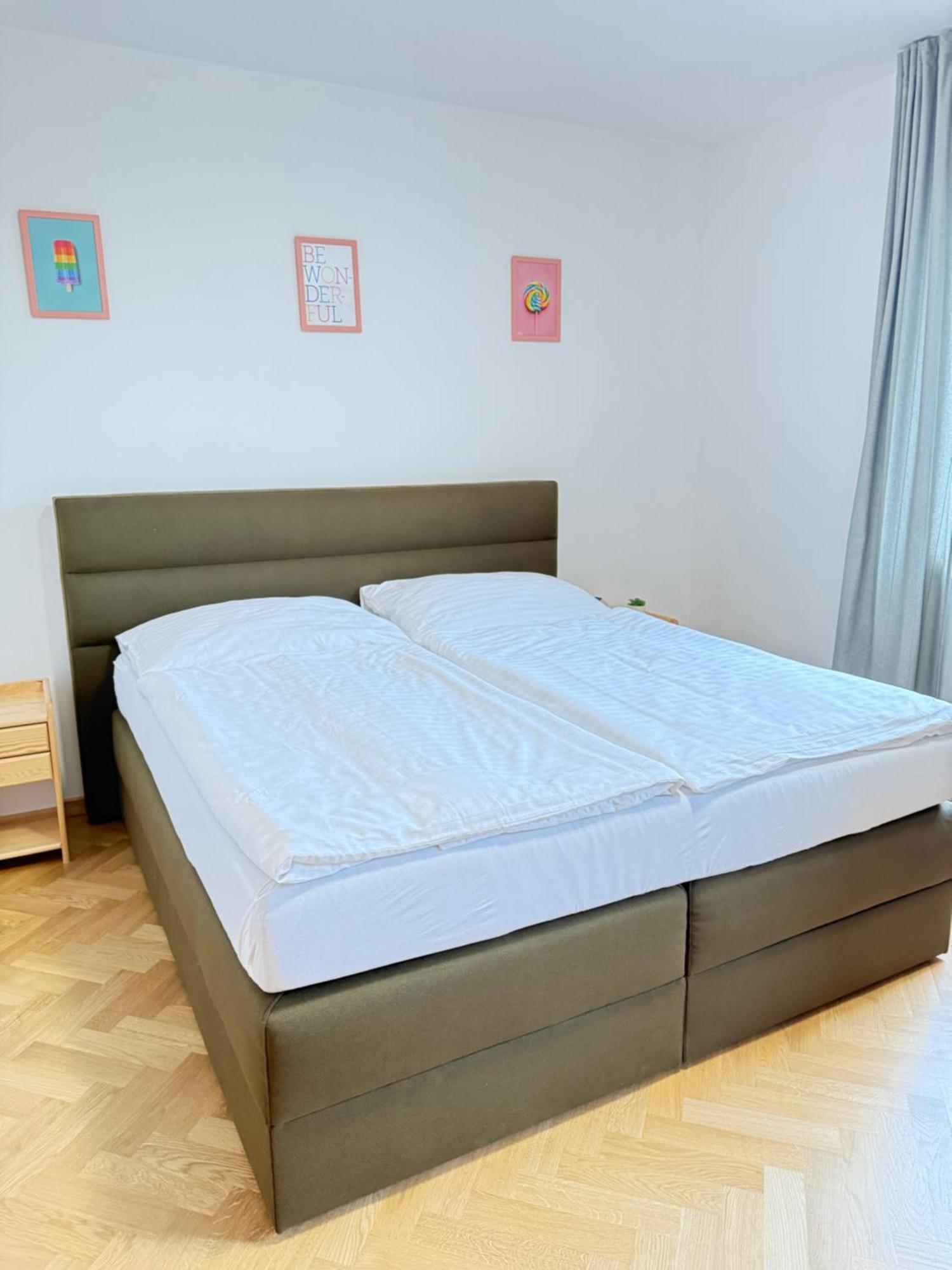Familyvilla, New 4 Luxury Big Apartments, Parking Prague Ngoại thất bức ảnh