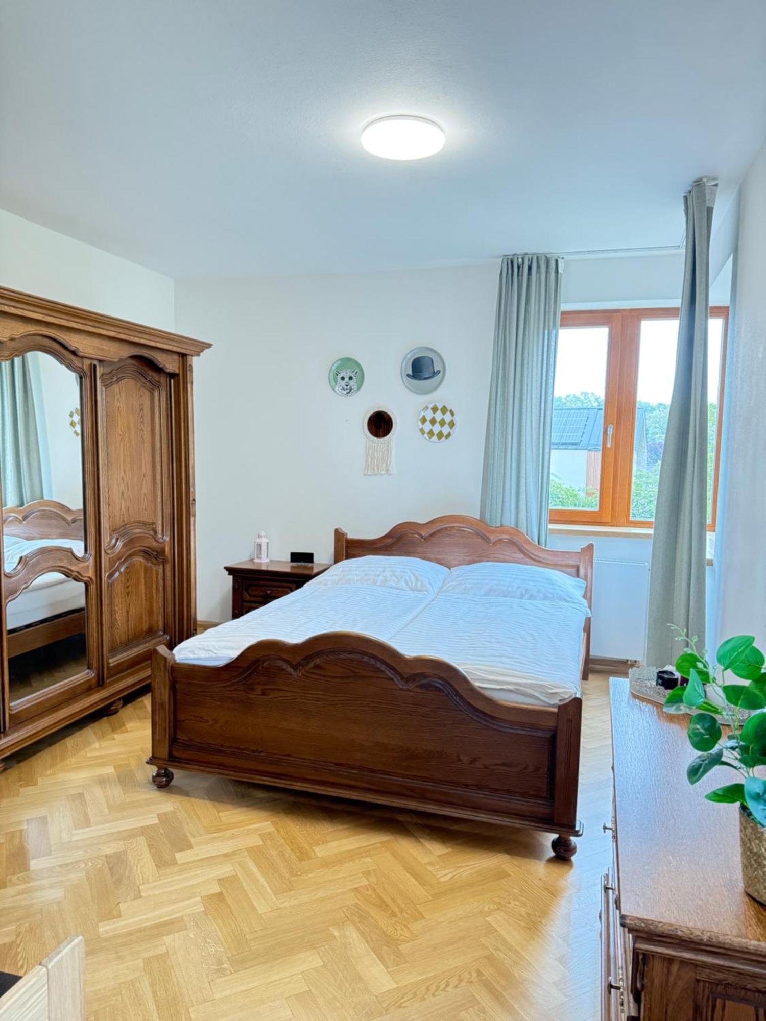 Familyvilla, New 4 Luxury Big Apartments, Parking Prague Ngoại thất bức ảnh
