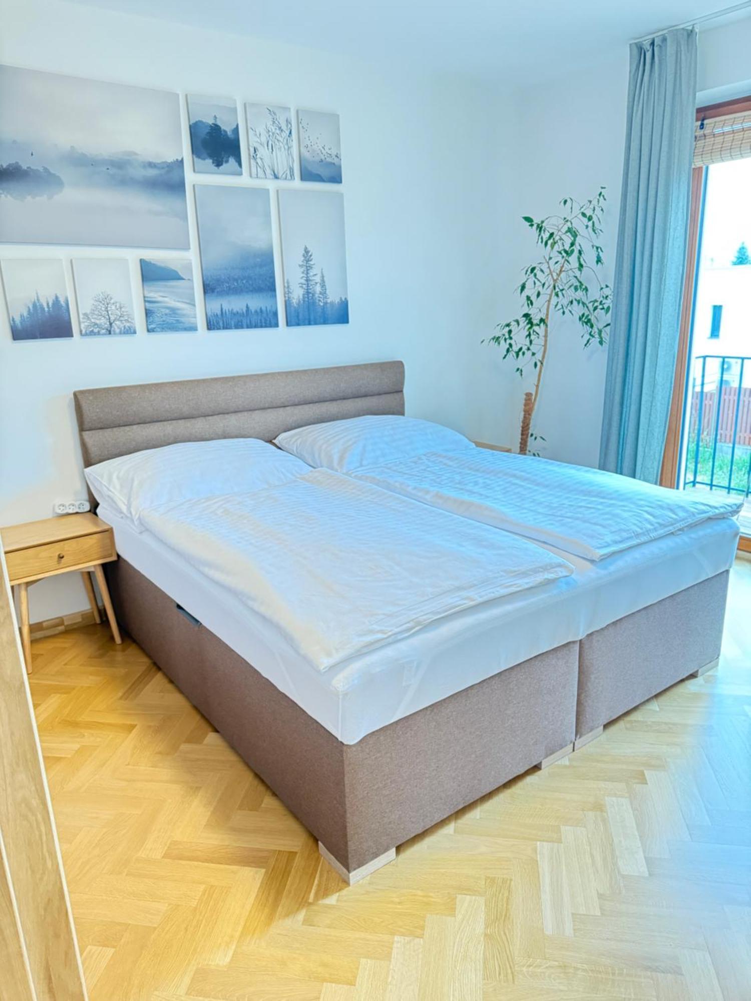 Familyvilla, New 4 Luxury Big Apartments, Parking Prague Ngoại thất bức ảnh
